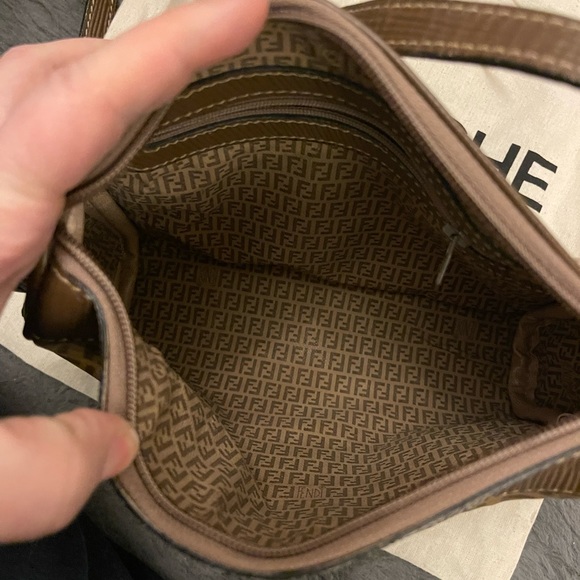 Fendi vintage crossbody bag - Picture 4 of 7